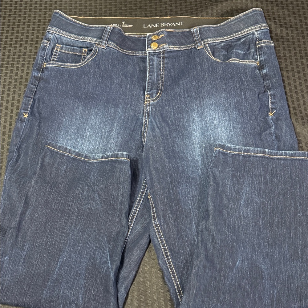 Lane Bryant Women's Dark Blue Crop Jeans EUC Size 20